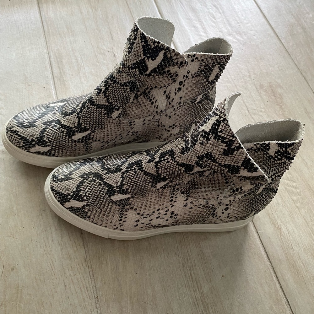 Women’s Booties